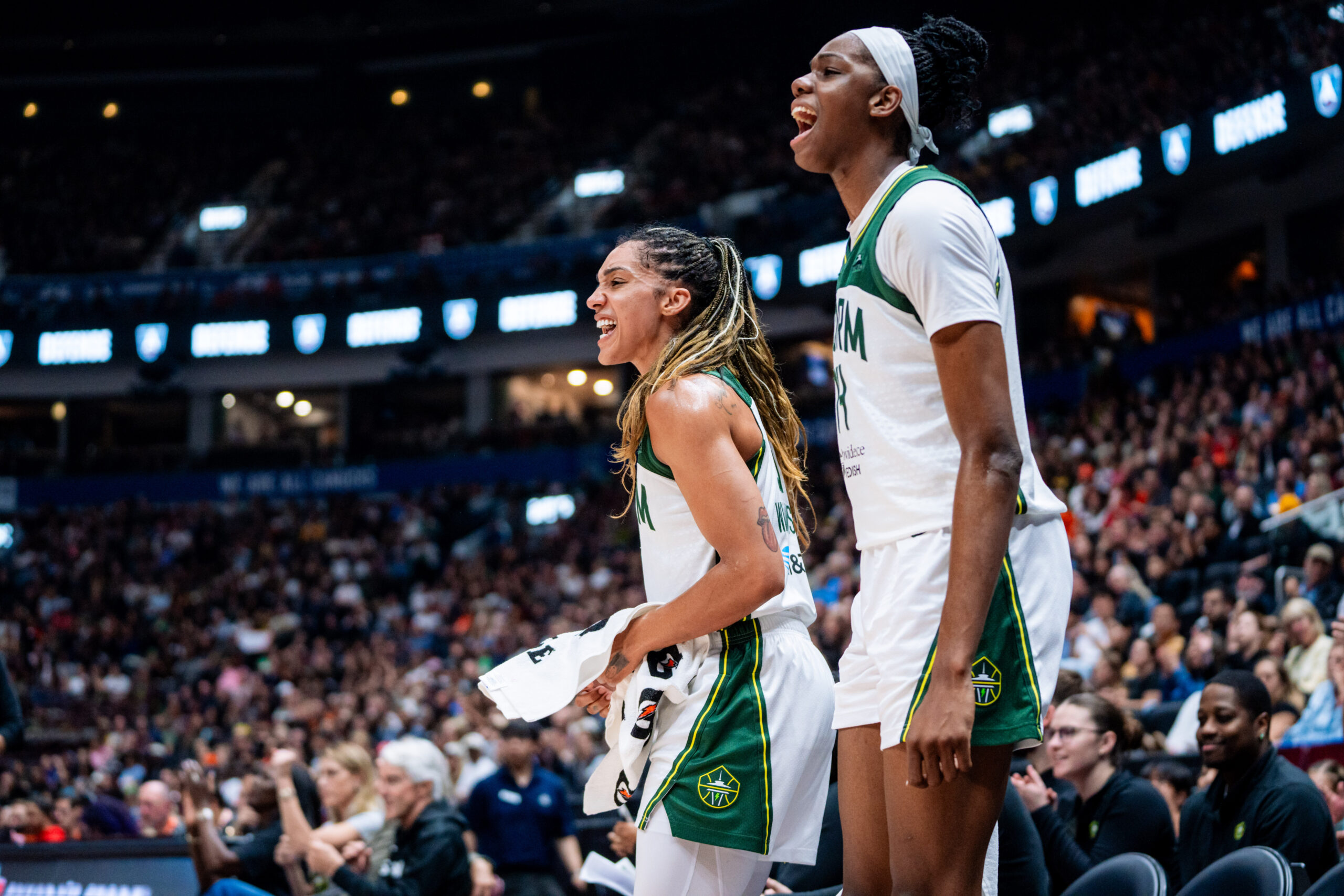 Game 34: Seattle @ Atlanta, 80-78 (Vancouver, BC)
